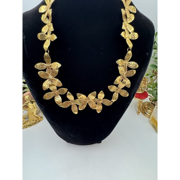 Vintage RLL Ralph Lauren Gold Tone Flower Design Gold Tone Necklace 17" Long - Picture 3 of 9
